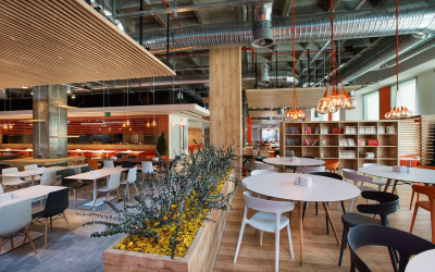 Model Area Makan Mall Dengan Konsep Family Friendly